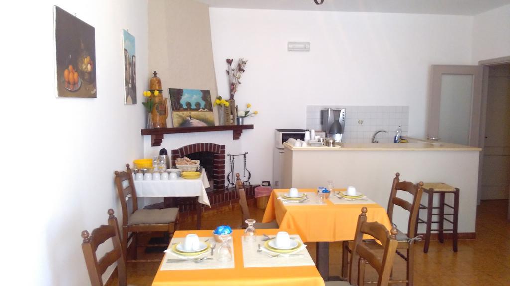 جيارديني ناكسوس B&B Mimosa المظهر الخارجي الصورة