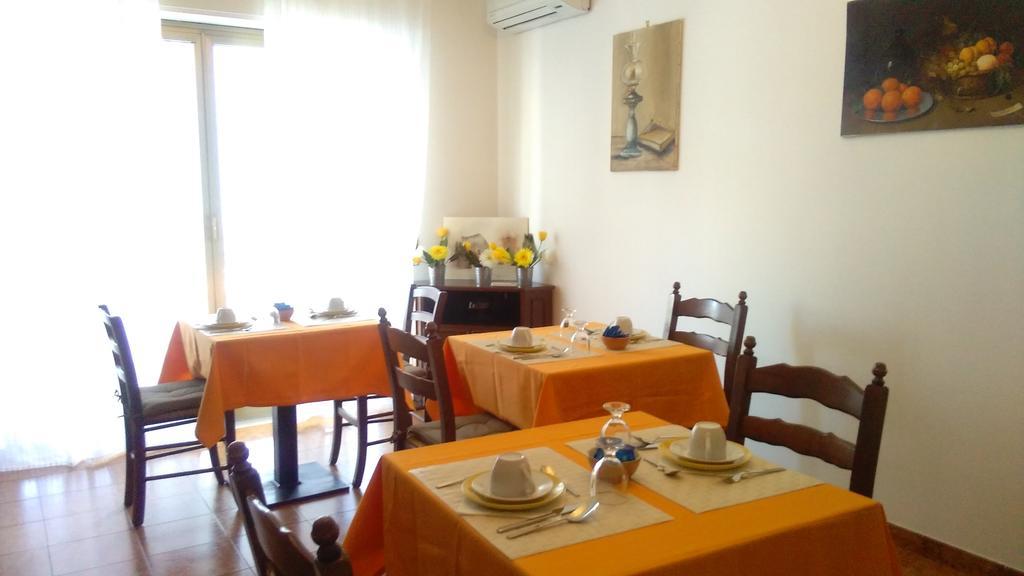 جيارديني ناكسوس B&B Mimosa المظهر الخارجي الصورة